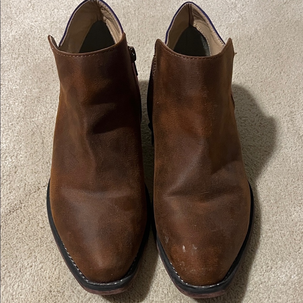 ROPER WOMEN'S SERAPE HEEL FASHION BOOTIES - SNIP TOE - Size 8.5 - Picture 2 of 4